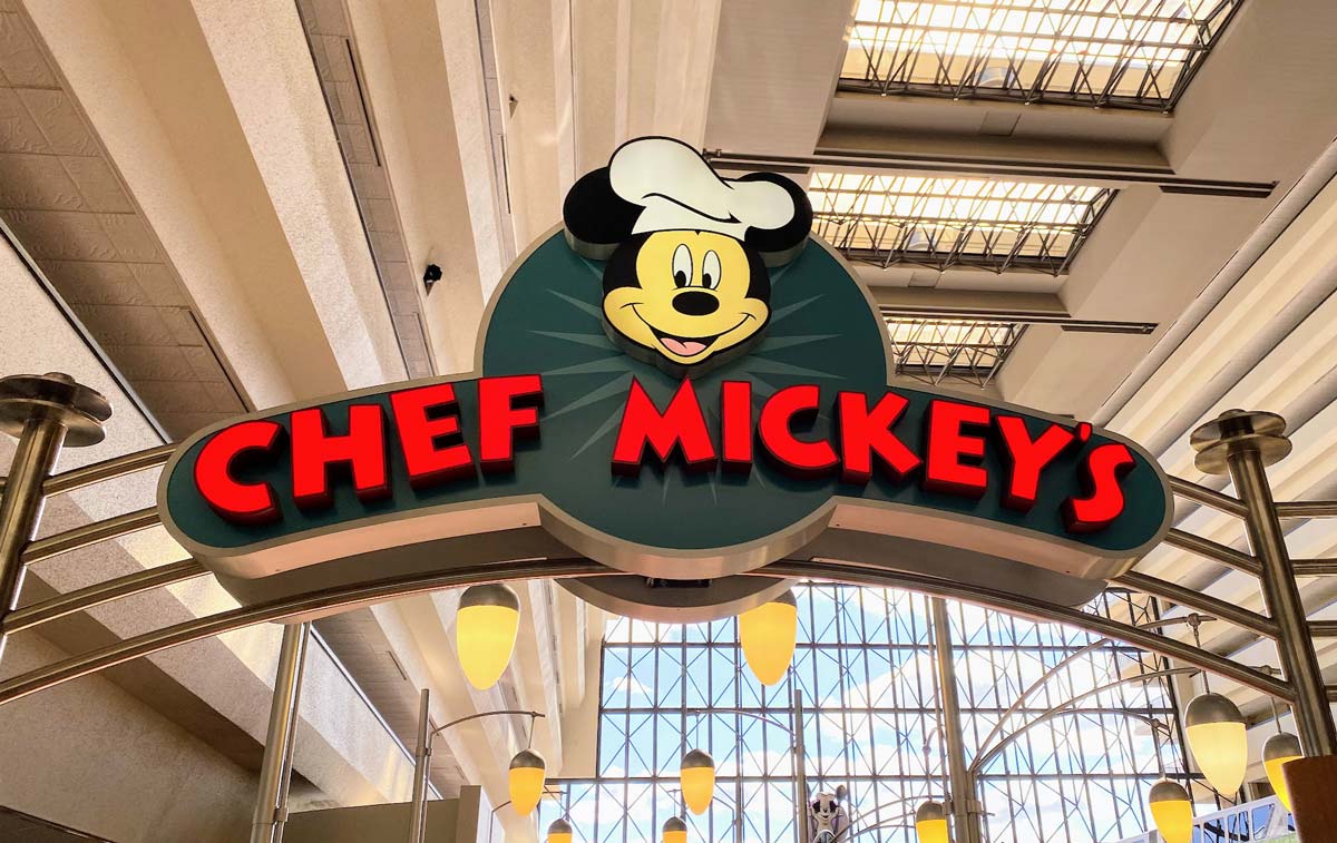 Chef Mickey's Dinner Menu