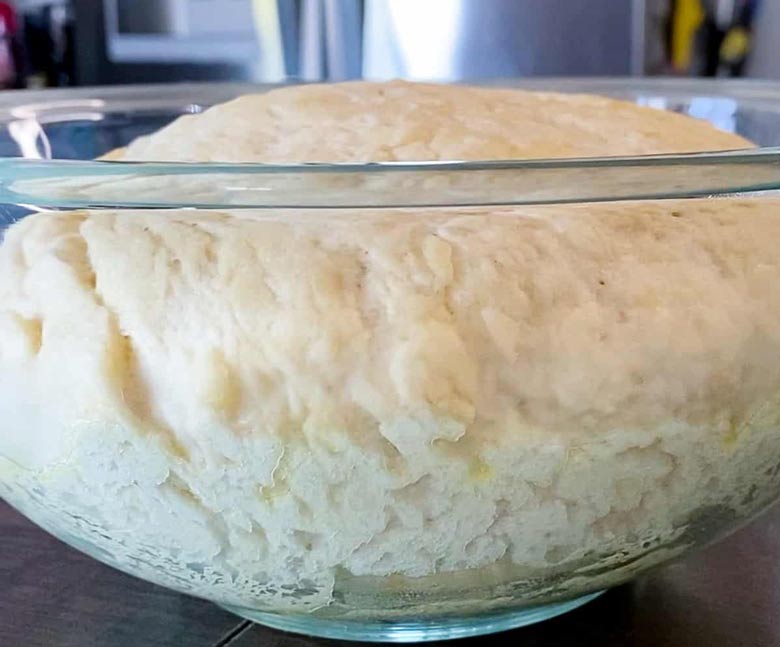 high humidity affects pizza dough