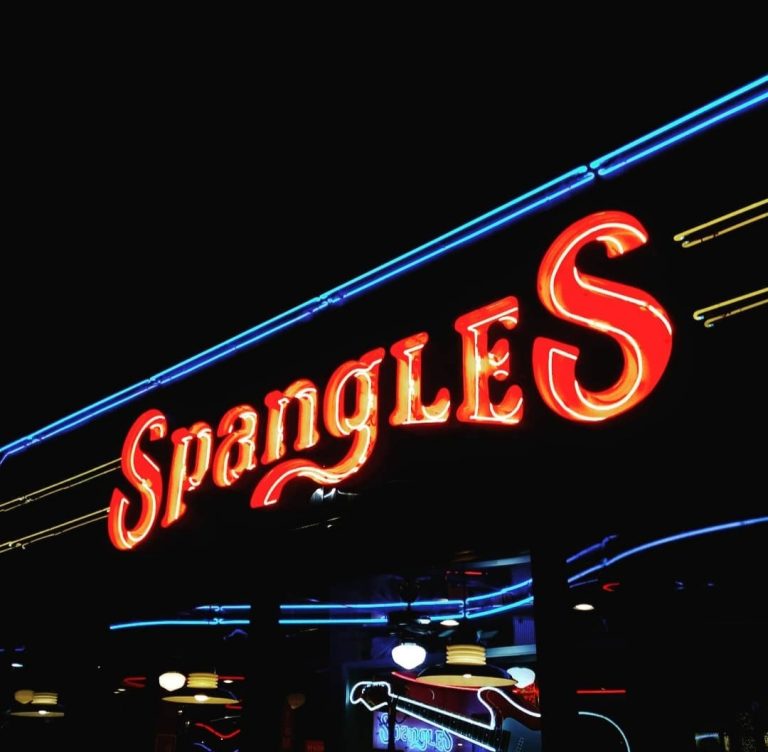 Spangles Restaurant Sign